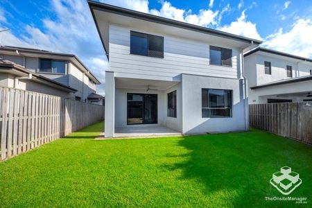 Gardening Included - Lovely Family Home in Rochedale - Photo 5