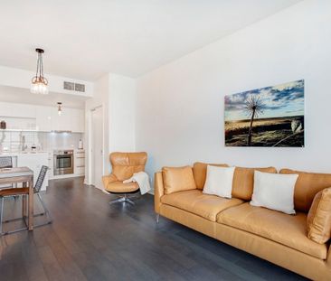 1050 Rue Drummond, #3705 - Photo 4