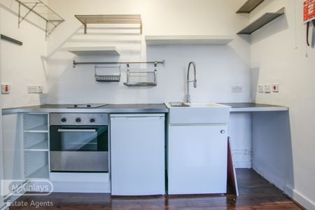 1 bedroom Apartment for rent - Photo 4