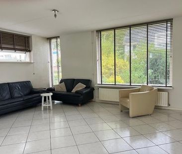 Te huur: Huis Arturo Toscaninistraat in Almere - Foto 1