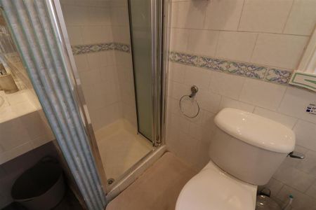 3 bedroom house to rent - Photo 3