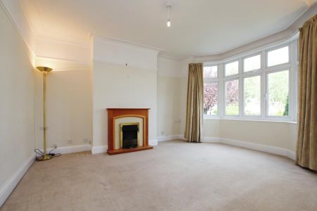 3 bedroom semi-detached house to rent - Photo 3