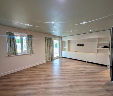 4 bedroom semi-detached bungalow to rent - Photo 1