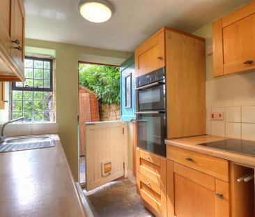 2 bedroom cottage to rent - Photo 5