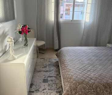 Apartment in Nueva Andalucía, Costa del Sol - Photo 1