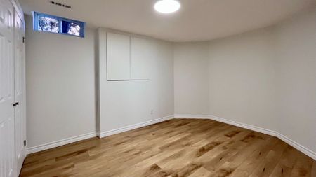 For Lease - 1200 Greenwood Crescent Unit# Lower, Oakville, Ontario - Photo 3