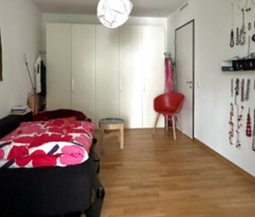 Auschliesslich Einzelperson in Zürich - Kreis 11, möbliert, auf Zeit - Foto 3