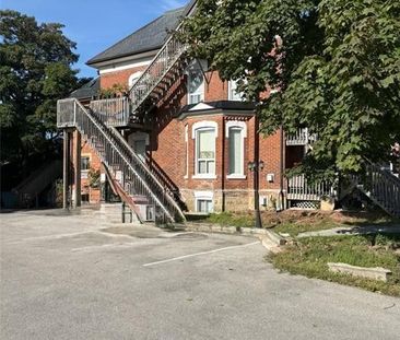 For Lease - 75 Mcintyre Crescent Unit# 9, Halton Hills, Ontario - Photo 3