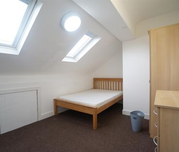 4 College Road - Photo 5