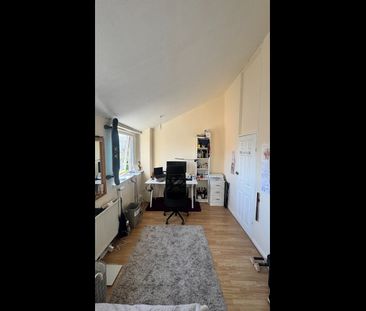 Room in a Shared Flat, Abbots Park, SW2 - Photo 3