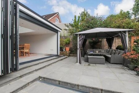 Woodmill Lane - Photo 2
