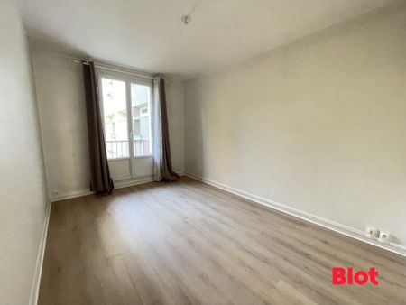 Location Appartement 4 pièces 75m² RENNES 35000 - Photo 3