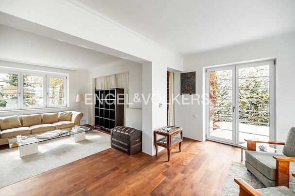 Pronájem domu 260 m² s pozemkem 629 m² - Photo 1