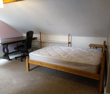 5 bedroom house share to rent - Photo 1