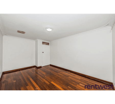17 Scole Place, Huntingdale, WA 6110 - Photo 4