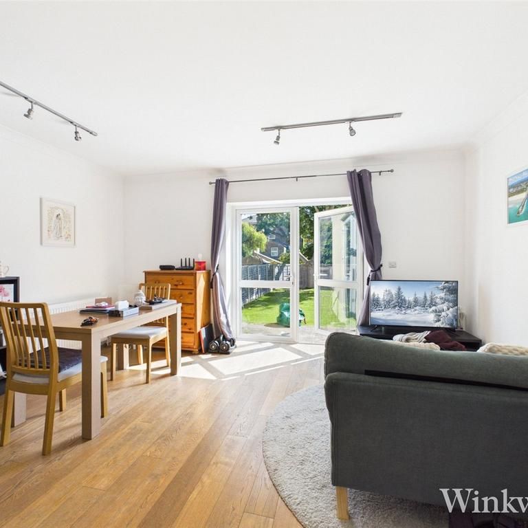 2 bedroom apartment to rent - Photo 1