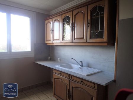 Location Appartement 3 pièces 56m² CHATEAUROUX 36000 - Photo 2