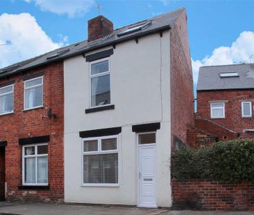 2 bedroom terraced house to rent - Photo 2