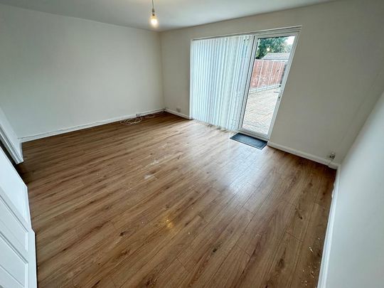 5 bedroom townhouse to rent - Photo 1