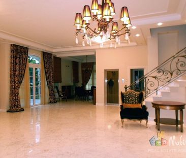 Maisonette for rent - Photo 2