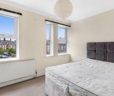 1 bedroom Flat To Let - Photo 6