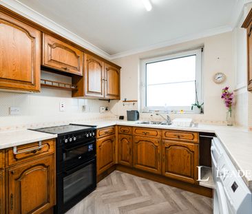 2 bedroom apartment to rent Blount Road, Portsmouth, PO1 - Photo 3