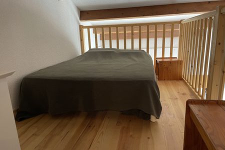 HYERES- APPARTEMENT T2 EN SOUPLEX - AU CALME - TERRASSE- ST - Photo 5