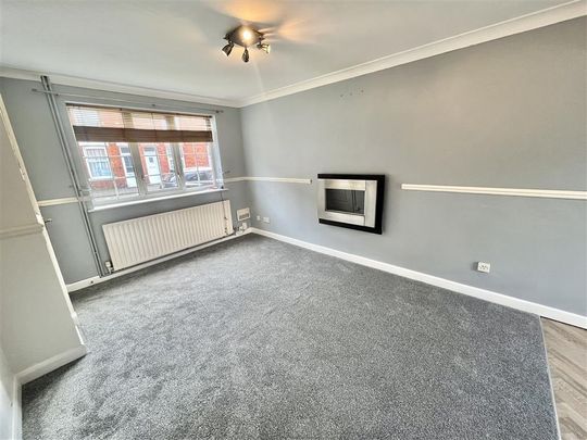 Vernon Avenue, Nottingham, Old Basford - Photo 1