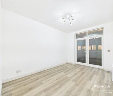 3 bedroom apartment to rent - Photo 6