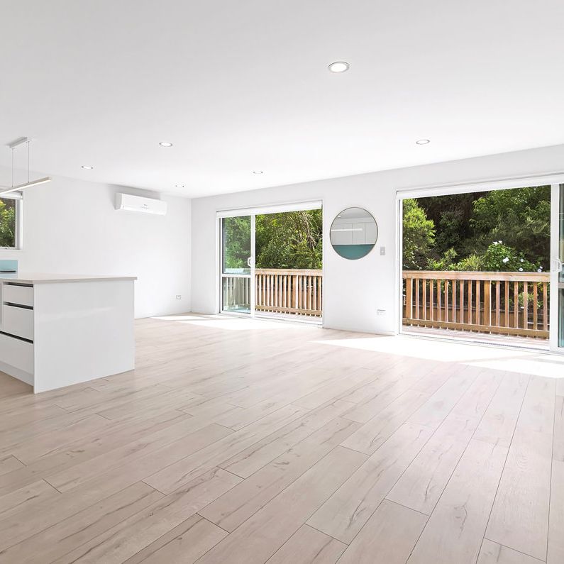 Mount Roskill, C/41 Ernie Pinches Street - Photo 1