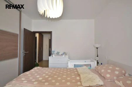 Pronájem bytu 2+kk, 72,4 m - Fotografie 3