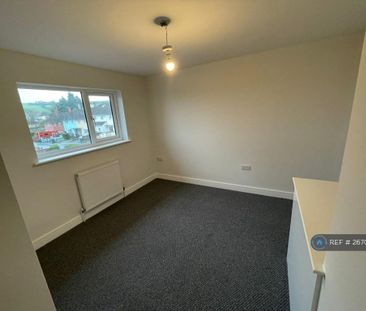 4 bedroom terraced house to rent - Photo 1