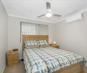 Upper Coomera - Photo 1