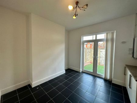 Gloucester Road, Bootle, Liverpool, L20 - Photo 4