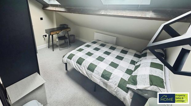 5 bedroom terraced house to rent - Photo 1