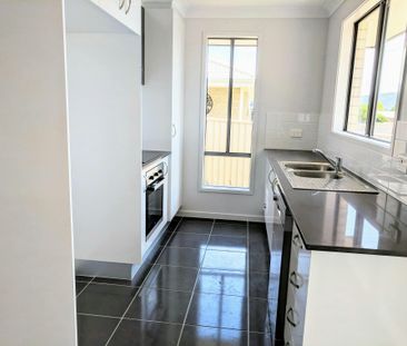 BARINGA GARDENS - Two Bedroom Villa - Photo 2