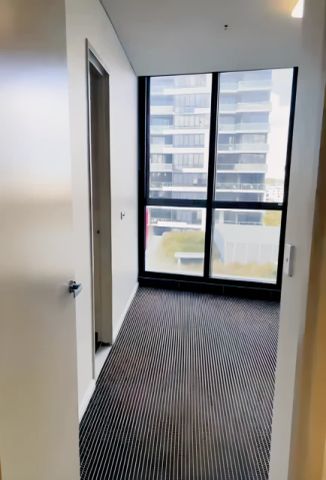 2 bed 2 bath-964 - Photo 5