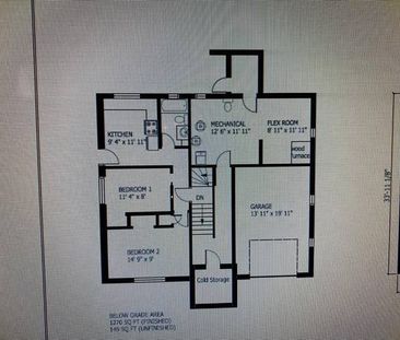 Spacious 2 bdrms walk up lower unit for rent near Stampede! - Photo 1