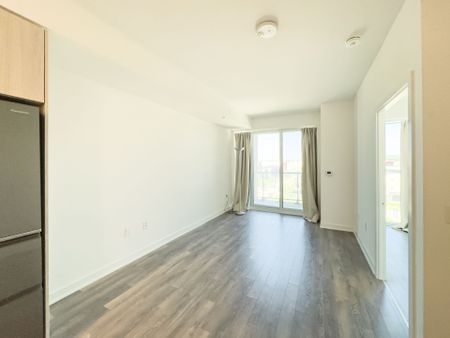 For Lease - 100 Eagle Rock Way Unit# 524, Vaughan, Ontario - Photo 4
