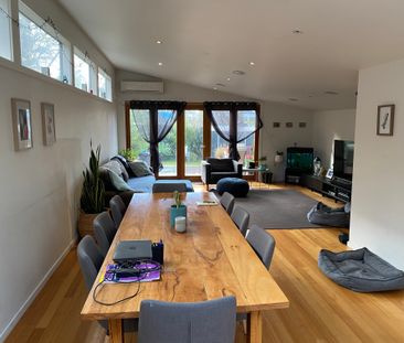 Northcote - Photo 1