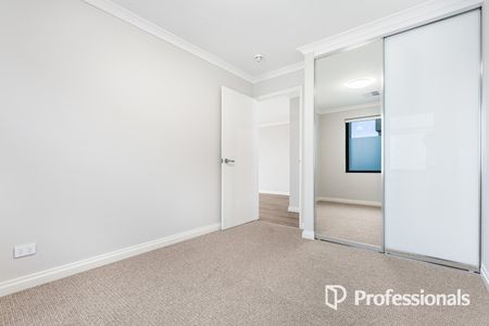 Modern Coastal Living Moments from Scarborough Beach - Photo 4