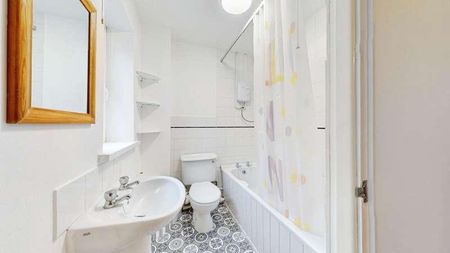 Heritage Park, St. Mellons, Cardiff, CF3 - Photo 5