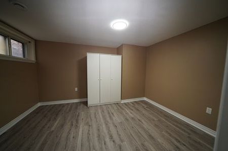 For Lease - 35 Beckett (Baseement) Avenue Unit# Basement, Toronto, Ontario - Photo 3
