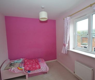 2 BED End of terrace house To rent - Photo 2