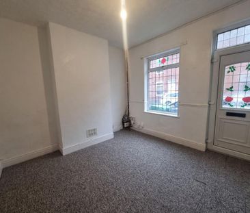 2 bedroom terraced house to rent - Photo 6