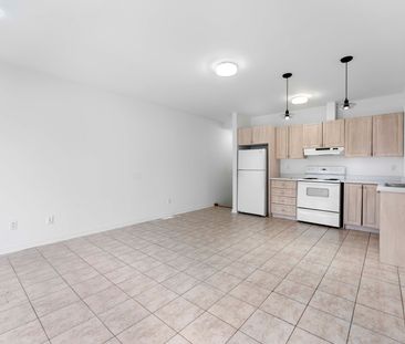 For Lease - 67 Florence Crescent Unit# 1, Toronto, Ontario - Photo 6