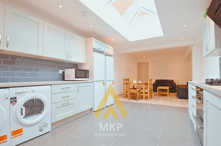 1 bedroom terraced house to rent - Photo 2