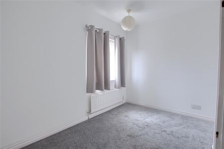 2 bed terraced house to rent in Delarden Road, Pallister Park, TS3 - Photo 3