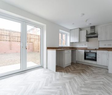 3 bedroom semi-detached house to rent - Photo 3