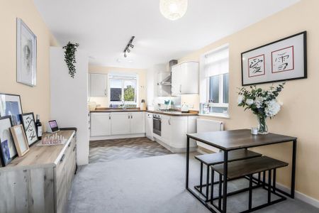 2 bedroom apartment to rent - Photo 2